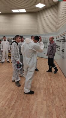 Ученици от ПГЕЕ „К. Фотинов“ на посещение в „Промет Стиил ЕАД“ – Бургас.